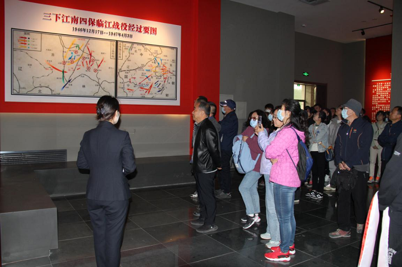活动现场.png